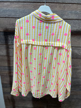 Lade das Bild in den Galerie-Viewer, Musselin Bluse Herz

